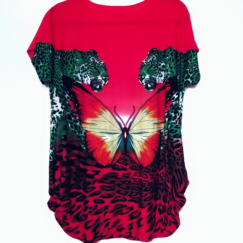 NWOT 🦋 Leopards and Butterflies Blouse